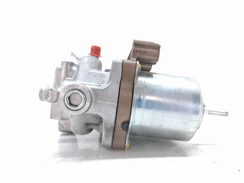 Brake master cylinder TOYOTA YARIS (_P13_) 1.5 Hybrid (NHP130_, NHP130) | BP28958557M77 