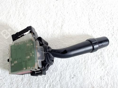 Used Steering column stalk TOYOTA AVENSIS Saloon (_T25_) 2.0 D-4D (ADT250_, ADT250R) (126 hp) 29559192