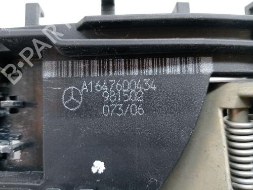 Rear right exterior door handle MERCEDES-BENZ M-CLASS (W164) ML 280 CDI 4-matic (164.120) | BP23357460C130 