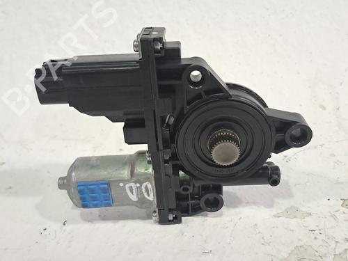 Used Right front window motor KIA SORENTO III (UM) 2.2 CRDi 4WD (200 hp) 25999639