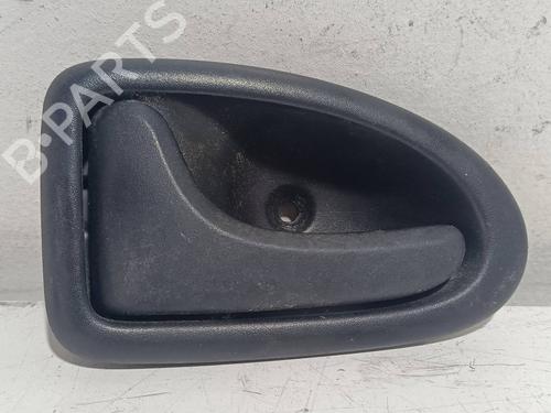 Used Front left interior door handle Front left interior door handle RENAULT CLIO I (B/C57_, 5/357_) 1.2 (5/357Y, 5/357K) (58 hp) 25986777 25986777