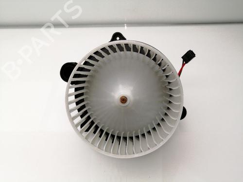 Used Heater blower motor VOLVO XC40 (536) D4 AWD (190 hp) 23935398