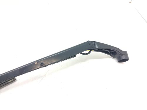 Front windshield wiper arm TOYOTA YARIS (_P21_, _PA1_, _PH1_) 1.5 Hybrid (MXPH10, MXPH11) | BP29024316C143 