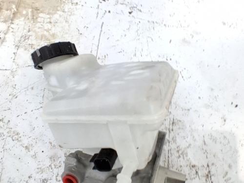 Used Brake master cylinder Brake master cylinder FORD FIESTA VII (HJ, HF) 1.0 EcoBoost (95 hp) 40545732 40545732
