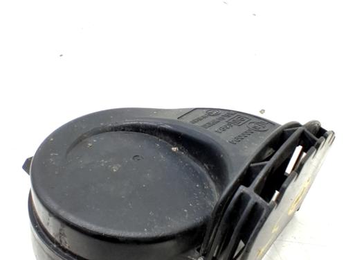 Horn LEXUS NX (_Z1_) 300h AWD (AYZ15, AYZ15_, AYZ15R) (197 hp) 32106740