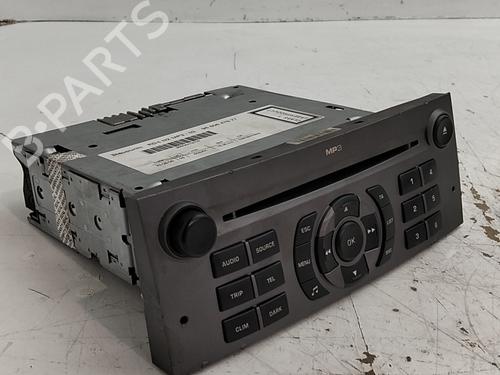 Used Radio Radio 39136746 39136746
