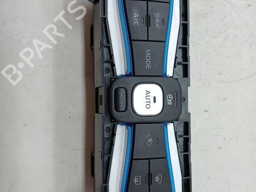 Used Climate control NISSAN LEAF (ZE1) Electric (150 hp) 23351331