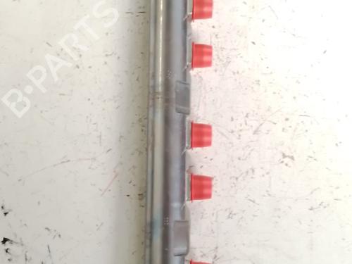 Used Injection rail Injection rail BMW 1 Convertible (E88) 120 d (197 hp) 36109229 36109229