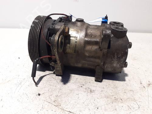 Used AC compressor RENAULT TRAFIC Van (T_, P_, V_) 1.7 (69 hp) 25459258