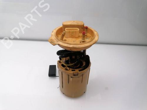 Used Fuel pump AUDI A3 (8P1) 2.0 TDI 16V (140 hp) 23458282