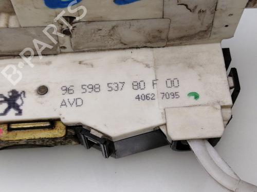 Used Front right lock PEUGEOT 407 (6D_) 2.0 HDi 135 (6DRHRH, 6DRHRE, 6DRHRG, 6DRHRJ) (136 hp) 23650503