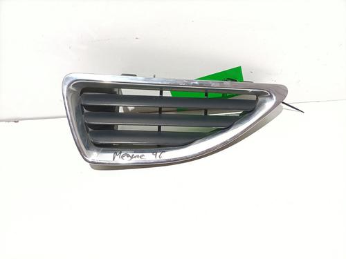 Used Grille RENAULT MEGANE I Classic (LA0/1_) 1.6 e (LA0F, LA0S) (90 hp) 25986516