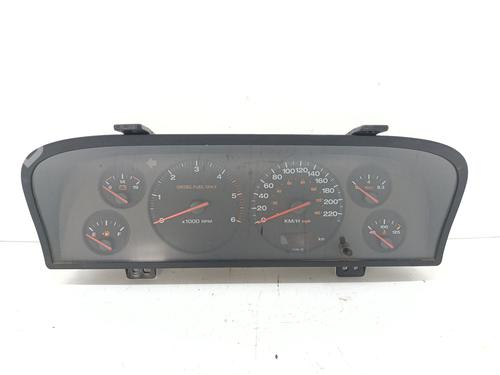 Used Instrument cluster JEEP GRAND CHEROKEE II (WJ, WG) 3.1 TD 4x4 (140 hp) 28957951