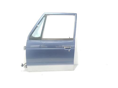 Used Left front door MITSUBISHI PAJERO I (L04_G, L14_G) 2.6 4WD (L042G, L047G) (103 hp) 31061669