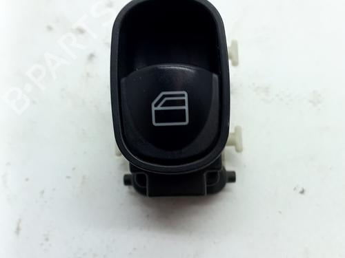 Interrupteur de vitre avant droite MERCEDES-BENZ C-CLASS (W203) C 200 Kompressor (203.045) (163 hp) 31262228