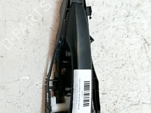 front-right-exterior-door-handle-toyota-proace-van-mdz_-2016-36523379 main image