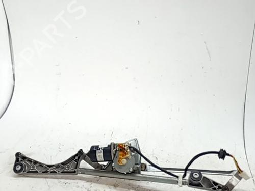 Used Front wiper motor MERCEDES-BENZ C-CLASS Coupe (CL203) C 180 Kompressor (203.746) (143 hp) 31035466