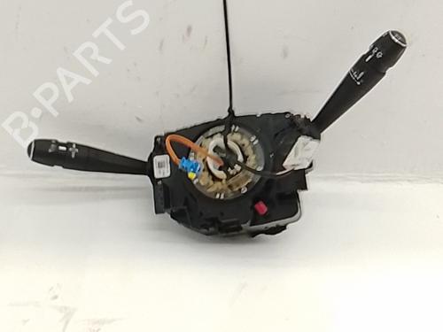 switch-citroen-c4-grand-picasso-ii-da_-de_-2013-38419555 main image