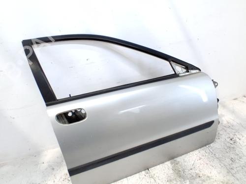 Used Right front door Right front door 38416059 38416059