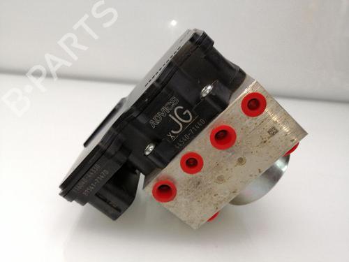 Used ABS pump TOYOTA HILUX VIII Pickup (_N1_) 2.4 D 4WD (GUN125_, GUN125R) (150 hp) 26315731