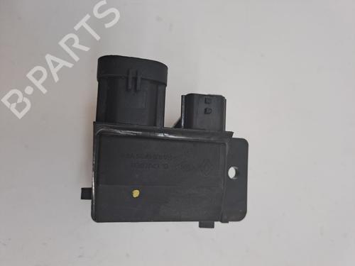 Used Heater resistor RENAULT CLIO V (B7_) 1.5 Blue dCi 85 (B7AG) (86 hp) 23374683