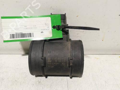 Used Mass air flow sensor OPEL VECTRA C (Z02) 1.9 CDTI (F69) (120 hp) 25915636