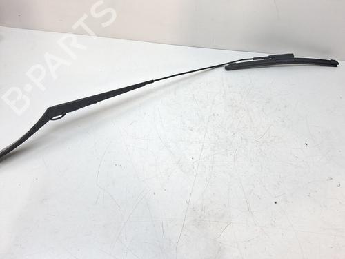 Used Front windshield wiper arm FORD FIESTA VII (HJ, HF) 1.1 Ti-VCT (86 hp) 28975249