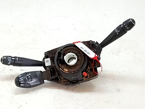 Used Switch Switch PEUGEOT 208 II (UB_, UP_, UW_, UJ_) 1.2 PureTech 100 (101 hp) 33763765 33763765