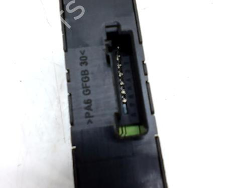 Right front window switch BMW 3 (E46) 320 d | BP33762517I26 - Image 2