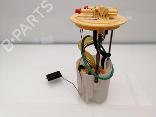 Used Fuel pump RENAULT KADJAR (HA_, HL_) 1.5 dCi 110 (HLA3) (110 hp) 23377123