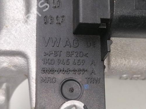 Brake master cylinder VW GOLF VII Variant (BA5, BV5) 2.0 TDI 4motion | BP24925812M77 