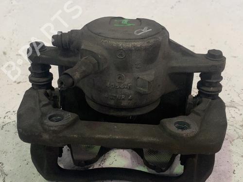 Used Right front brake caliper Right front brake caliper MERCEDES-BENZ C-CLASS (W204) C 200 CDI (204.001) (136 hp) 33766796 33766796