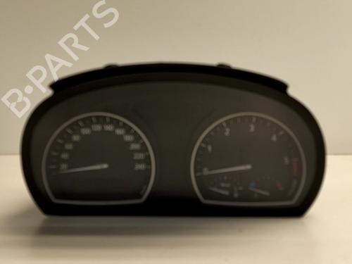 Used Display monitor BMW X3 (E83) 2.0 sd (177 hp) 31012072