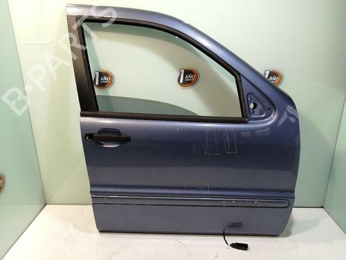 Used Right front door MERCEDES-BENZ M-CLASS (W163) ML 270 CDI (163.113) (163 hp) 24483476