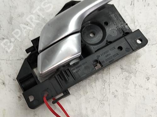 Used Rear right interior door handle Rear right interior door handle 39555810 39555810