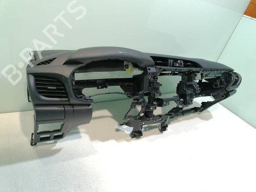 Used Dashboard TOYOTA HILUX VIII Pickup (_N1_) 2.4 D 4WD (GUN125_, GUN125R) (150 hp) 26210122