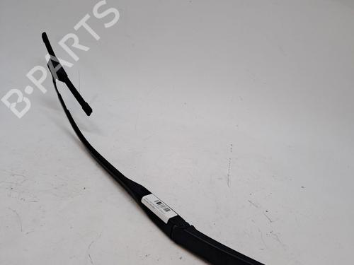 Used Front windshield wiper arm KIA CEE'D (JD) 1.0 T-GDI (100 hp) 25783482