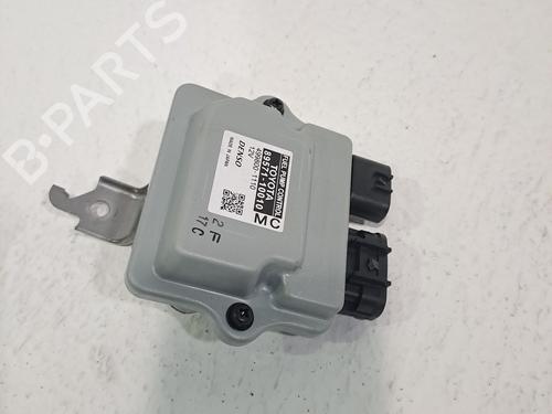 Elektronisk modul TOYOTA YARIS (_P21_, _PA1_, _PH1_) 1.5 Hybrid (MXPH10, MXPH11) (116 hp) 24515689