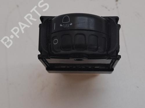 Used Headlight switch TOYOTA YARIS (_P1_) 1.4 D-4D (NLP10_, NLP10R) (75 hp) 28163862
