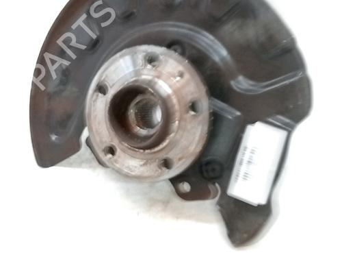 Used Left front steering knuckle Left front steering knuckle SKODA RAPID Spaceback (NH1) 1.6 TDI (90 hp) 35807570 35807570