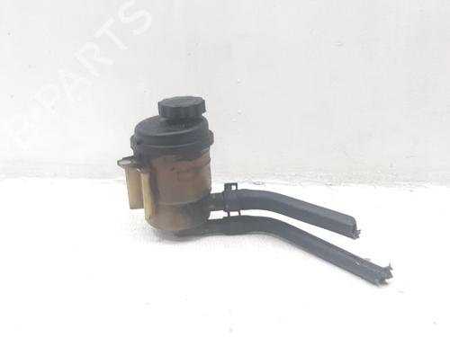 Used Power steering reservoir Power steering reservoir HYUNDAI ELANTRA III (XD) 1.6 (107 hp) 34331684 34331684