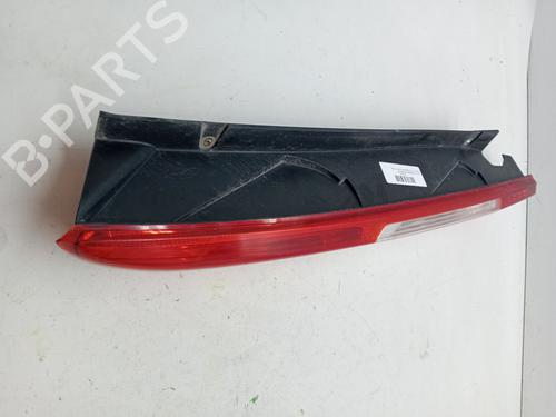 Used Right taillight FORD FOCUS II (DA_, HCP, DP) 2.0 TDCi (136 hp) 23358802