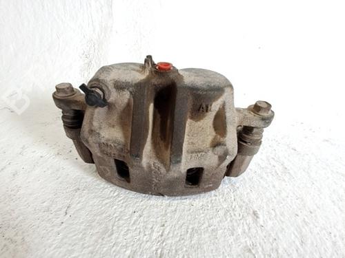 Højre bremsekaliber foran HYUNDAI SANTA FÉ I (SM) 2.0 CRDi 4x4 (125 hp) 29992552