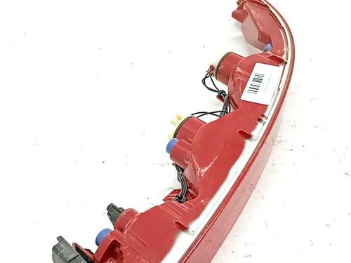Used Rear bumper right light Rear bumper right light DS DS 7 (J4_, JC_) E-TENSE 225 (J4DGZU) (224 hp) 33764591 33764591