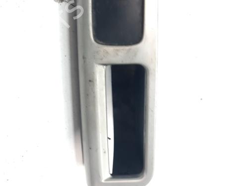 right-front-window-switch-volvo-v50-545-2003-2004-2005-2006-2007-2008-2009-2010-2011-2012-36666265 main image