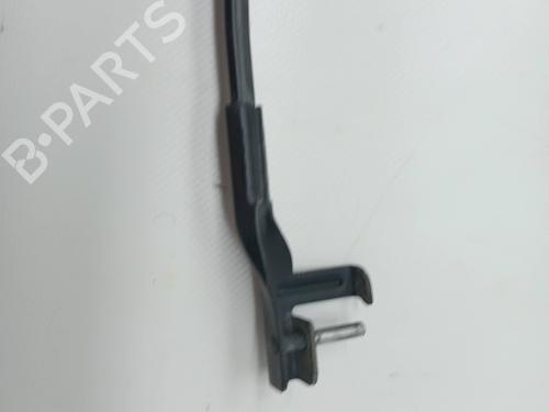 Front windshield wiper arm AUDI A3 (8P1) 2.0 TDI 16V | BP23346992C143 