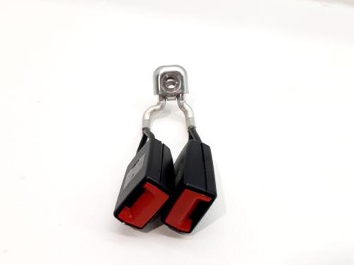 Sikkerhedssele-spænde VW POLO V (6R1, 6C1) 1.4 TDI (90 hp) 31580499