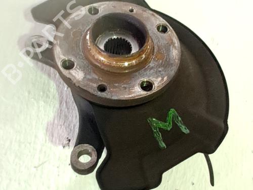 Used Right front steering knuckle Right front steering knuckle SUZUKI SWIFT III (MZ, EZ) 1.3 (RS413, ZC11S) (92 hp) 33767627 33767627