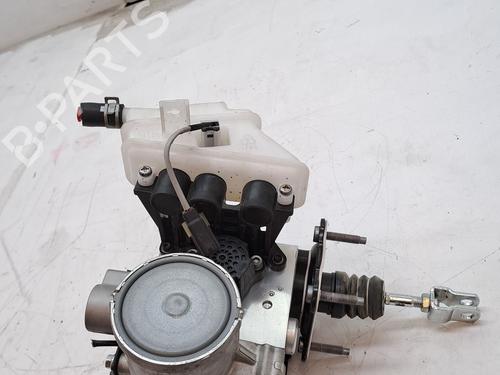 Used Servo brake KIA XCEED (CD) 1.6 GDI Hybrid (141 hp) 26192432