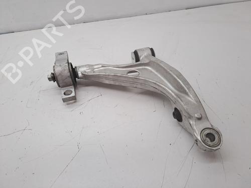 Braço suspensão frente esquerdo LEXUS IS III (_E3_) 300h (AVE30_, AVE30R) (223 hp) 23943807